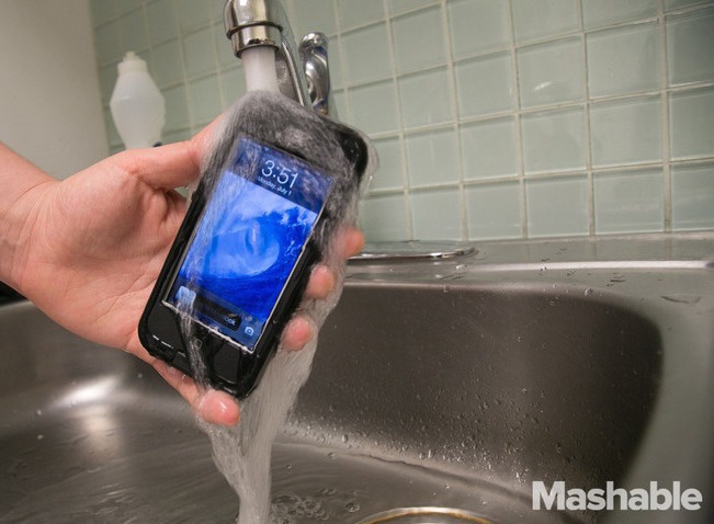 Lifeproof iPhone 5s Case #tech #flow #gadget #gift #ideas #cool