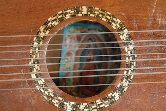Report Comment #music #tradition #guitar #veracruz