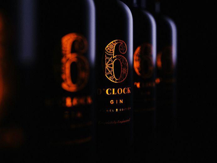 6oclock_brunel_gin_greeen_chameleon_05.jpg