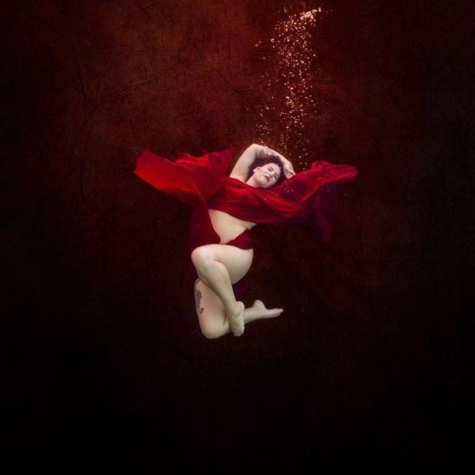 Underwater Fine Art Portrait Photography by Craig Colvin