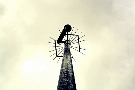 Creative Review - Looking up at the world #photo #up #looking