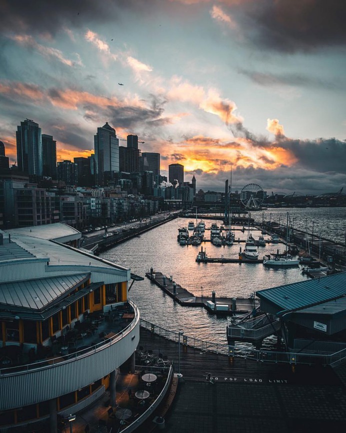 Stunning Night Cityscapes of Seattle by Tim Urpman