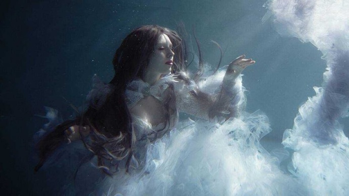 Fine Art Fashion Photography by Ilona Veresk