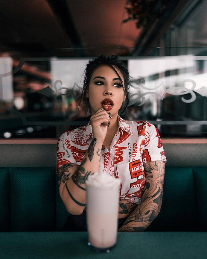 📸Photographer: Jason James @jay.liap 🎀Model: Justine Rose @steenromantic 📌Follow: @portraitistnet 🔖Tag: #portraitistnet https://www.instagram.com/p/BnOcY7Zgv3M/?utm_source=ig_tumblr_share&igshid=edy2a5cjz8s3
