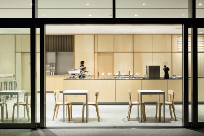 Blue Bottle Coffee Roppongi Cafe