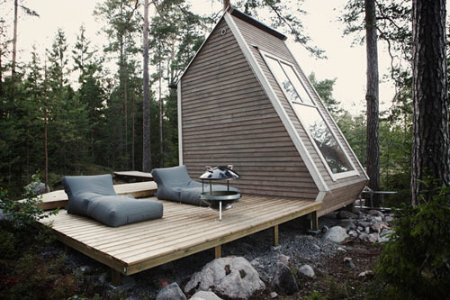 MODERN INSPIRATION FOR SMALL SPACE LIVING