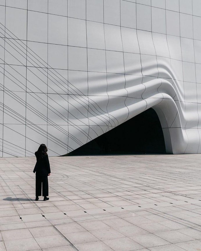 Majestic Street Photography in Seoul by Hojae Jung