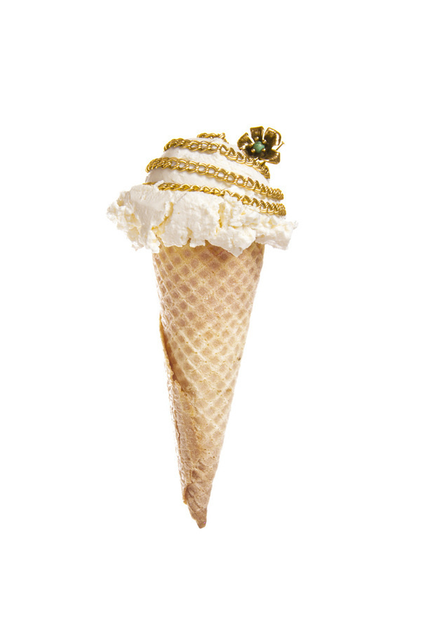 CRL #rich #luxurious #opulent #sumptuous #delicious #decorative #splendid #decoration #white #appointed #extravagant #gold #palatial #playful #magnificent #cream #grand #well #star #ice #upmarket #fancy #deluxe #ornament #upscale #five