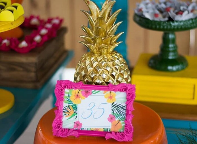 Creative Pineapple Decor Ideas for Weddings: Seen None Like These Anywhere
