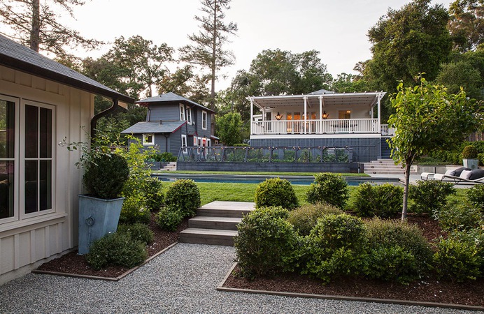 Charlie Barnett Associates