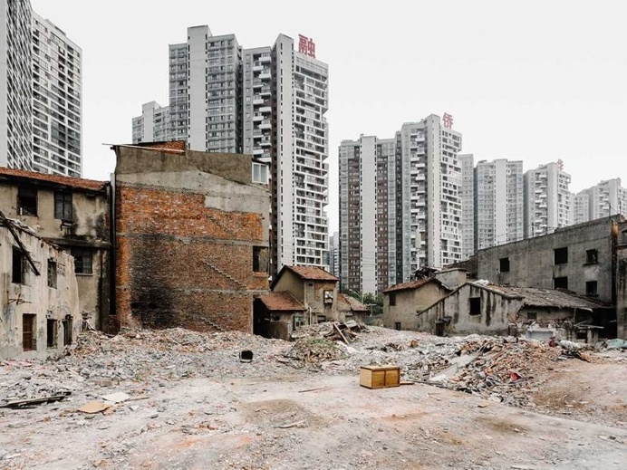 Wuhan Boulevard: China's Urban Landscapes by Alessandro Zanoni