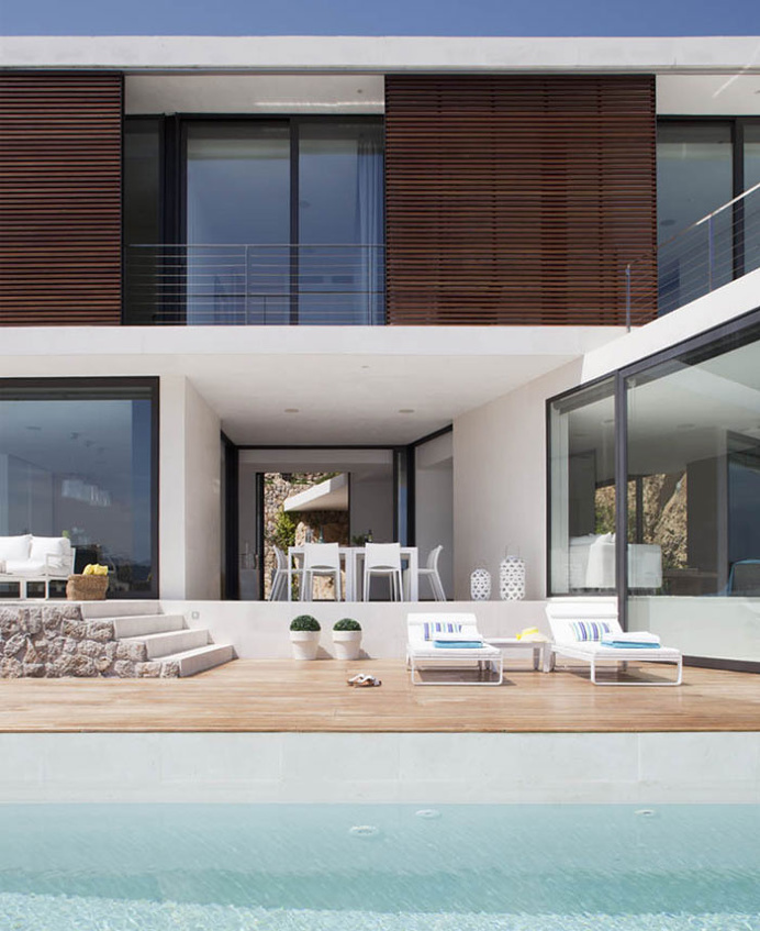 Minimalist Modern Home