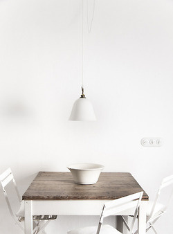 dentrodelabuhardi: www.labuhardi.com #table