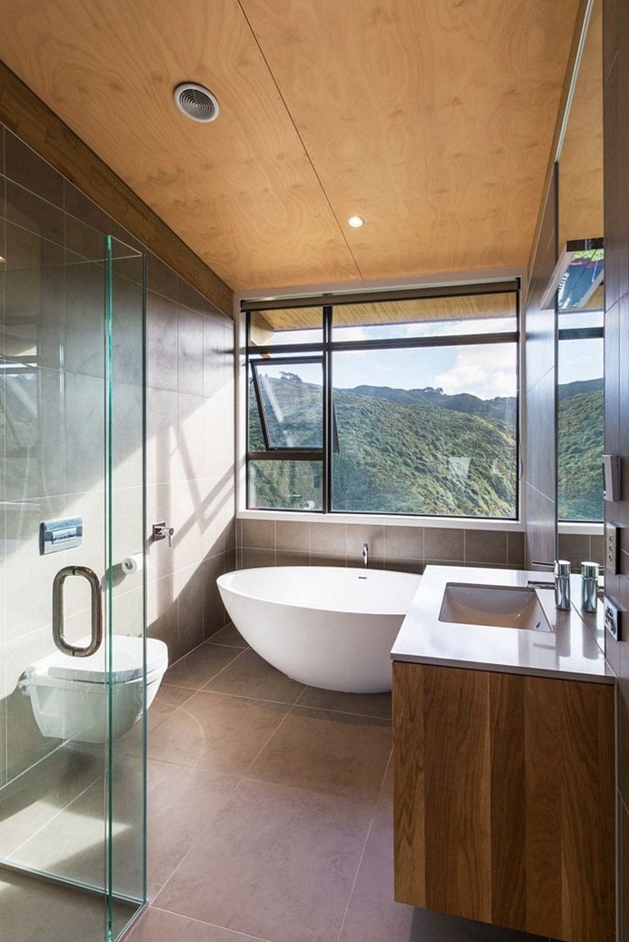 Korokoro Residence by TseWallace Architects 10