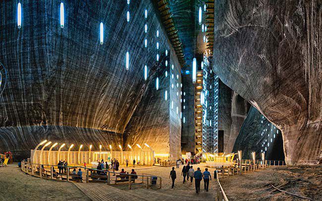 #SalinaTurda - This Underground Park Inside a Romanian Salt Mine Looks Incredible