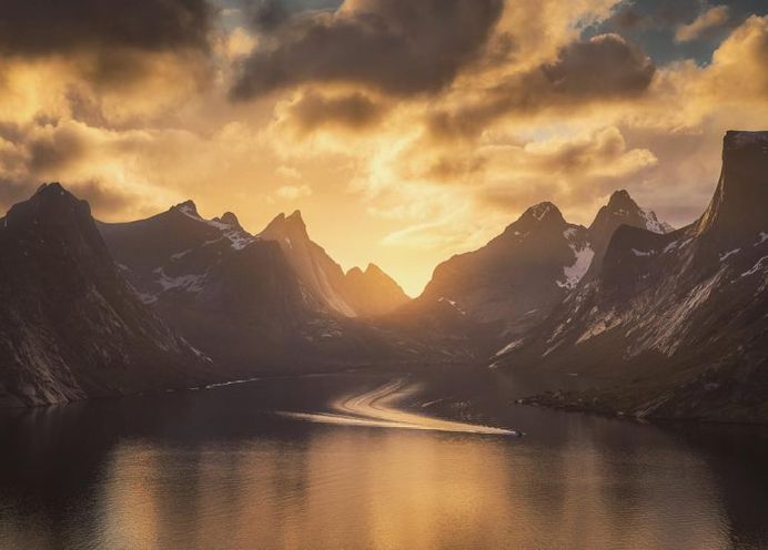 Janne Kahila Captures Astonishing Travel Landscapes in Europe