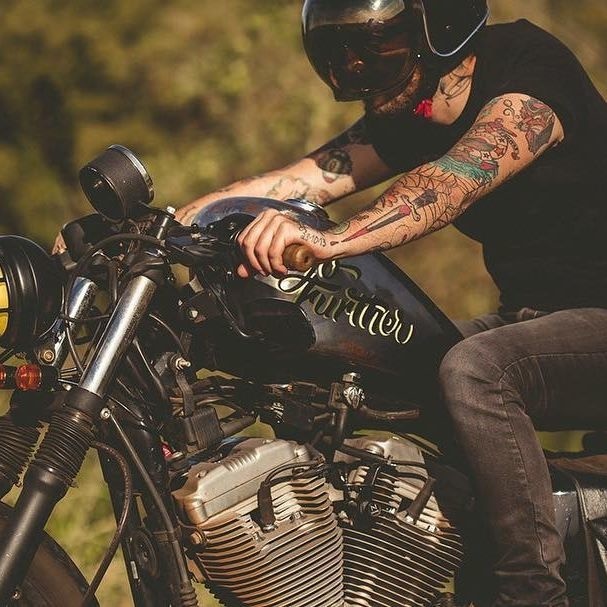 Less drama more throttle 👊🏼 Fuel for the long weekend ahead 🍻 #MoreRollLessScroll