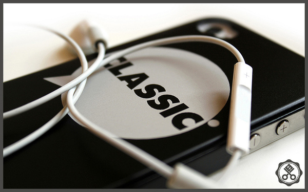 CLASSIC, aluminium iPhone case #case #iphone #design #kronex