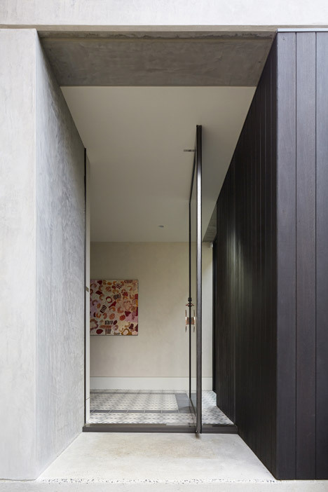 Hopetoun_House_by_BE_Architecture-_dezeen_468_7 #door #architecture #home