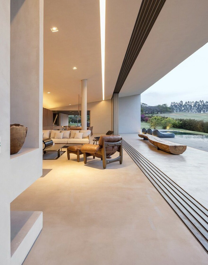 São Paulo Vacation Home / Studio Arthur Casas
