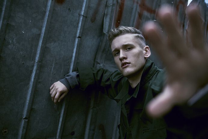 Q&A: Hubert Wojewoda - Fucking Young!
