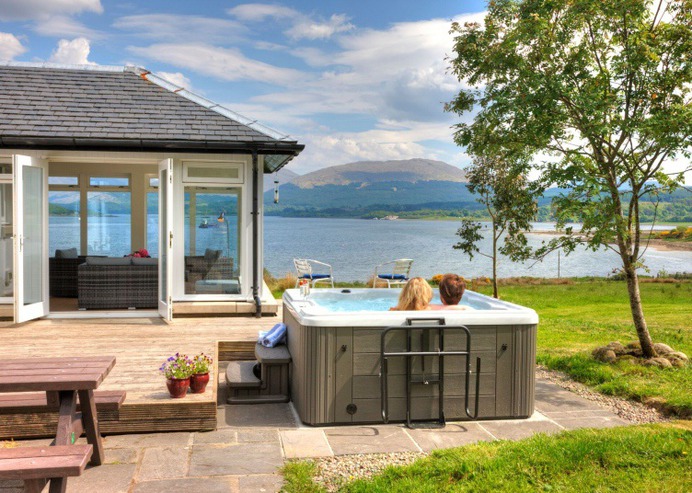 Accommodation at Outlander Locations in Scotland - Seabank House, Oban