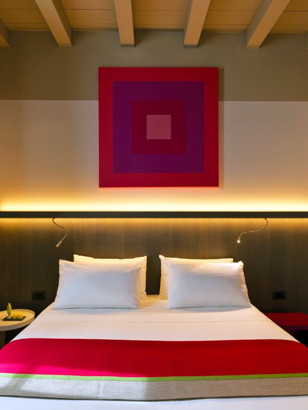Aldo Cibic, Savona 18 Suites, Milan, 2018 - Domus
