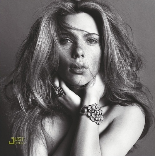 Scarlett Johansson par Inez & Vinoodh pour V magazine | Voyons Voir - J'aime le frivole #scarlett #johansson #photography #portrait #studio
