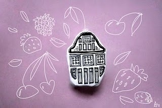 MADALINA ANDRONIC: RANDOM #1st #of #march #illustration #brooches #houses #miniature