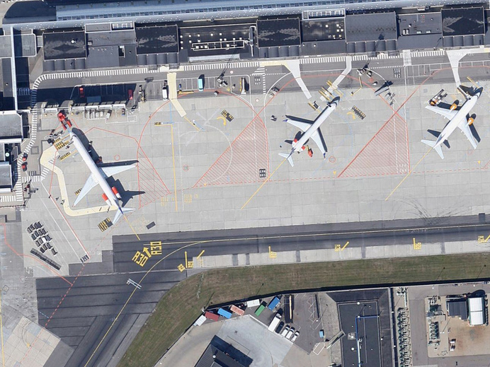 The Hidden Beauty of Airport Runways, and How to Decipher Them | Autopia | WIRED #airports #aircraft