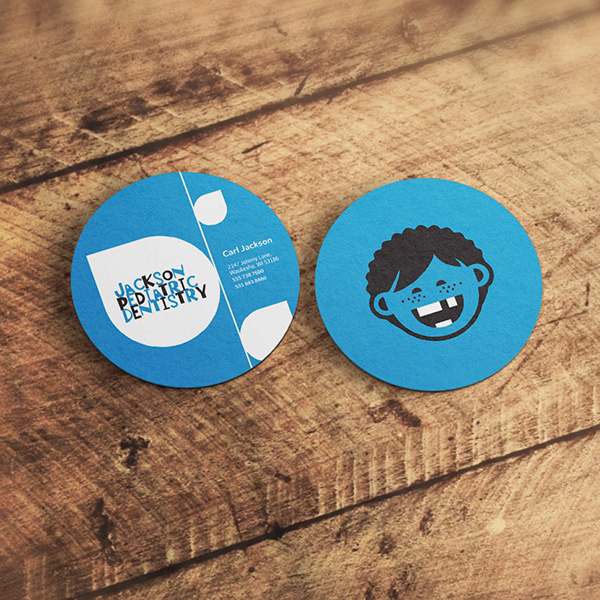 Circle Business Card Design (Blue)