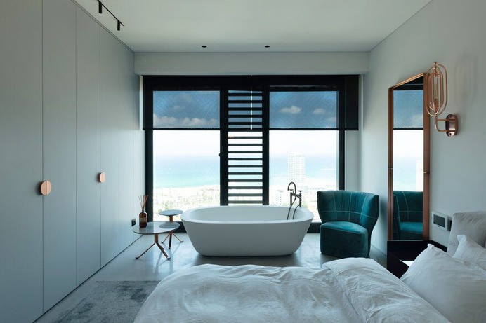 BC Apartment in Tel Aviv / Studio Oshir Asaban