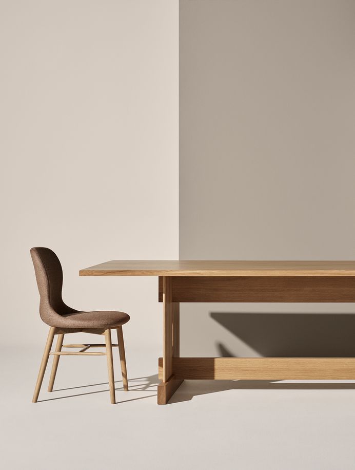 Grande Table by Note Design Studio
