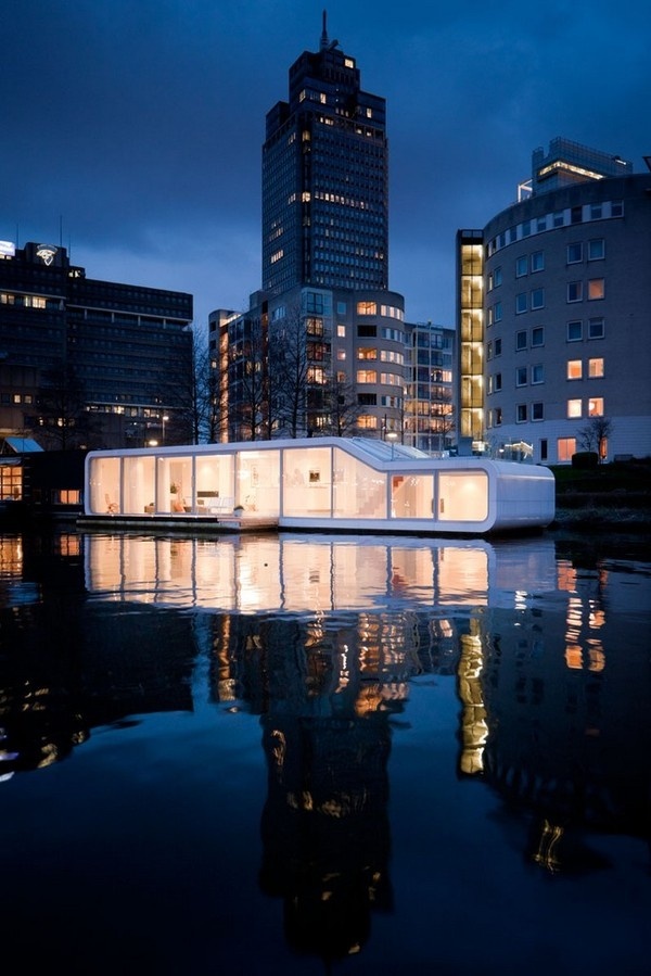 CJWHO ™ (+31ARCHITECTS | Watervilla de Omval, Amsterdam,...) #netherlands #houseboat #design #floating #photography #architecture #reflections #amsterdam
