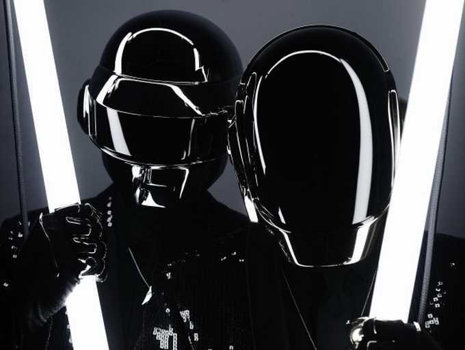 Fashion Photography by Nicolas Hidiroglou