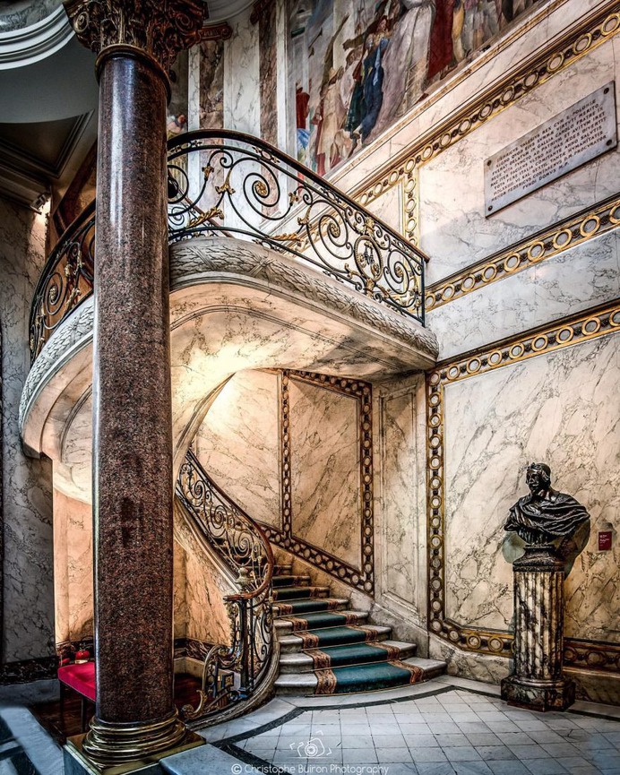 Striking Architecture and Interior Photography by Buiron Christophe