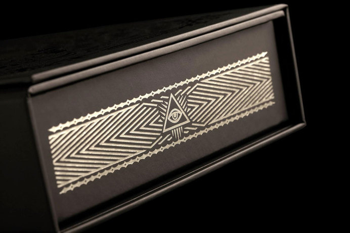 stranger and stranger ultimate deck cards via www.mr-cup.com #packaging #print #illuminati #special #cards #foil