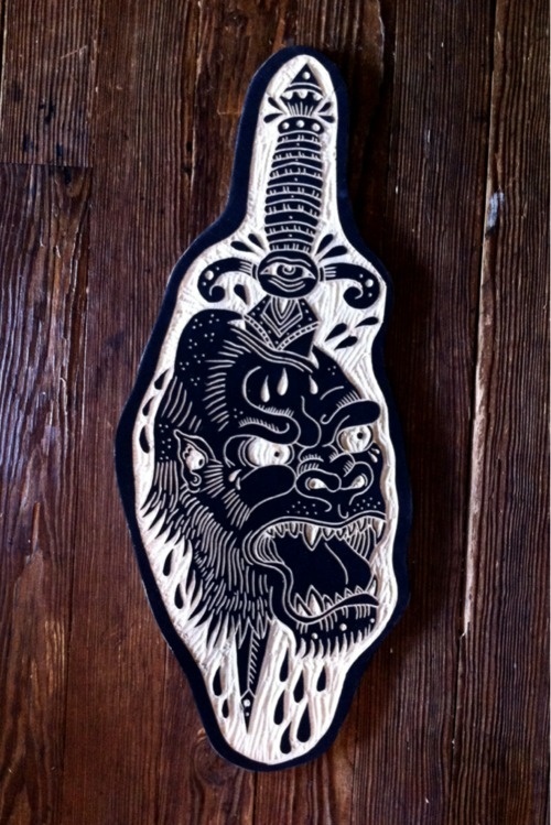 Bryn Perrott #wood #carving #gorilla