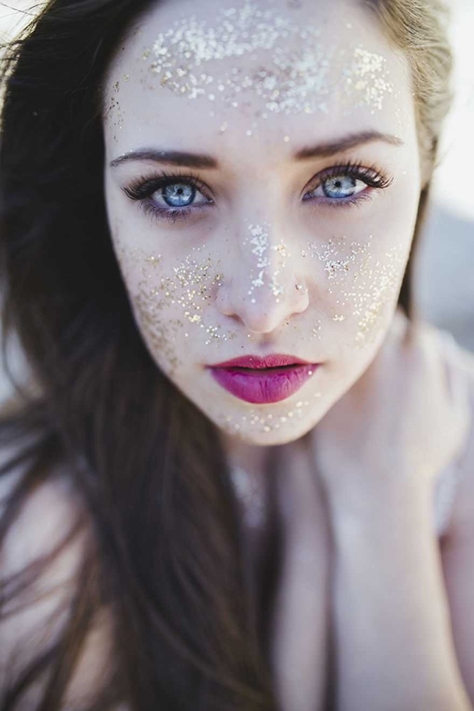 Amazing Conceptual Portraits Inspired By Blue Eyes by Jovana Rikalo