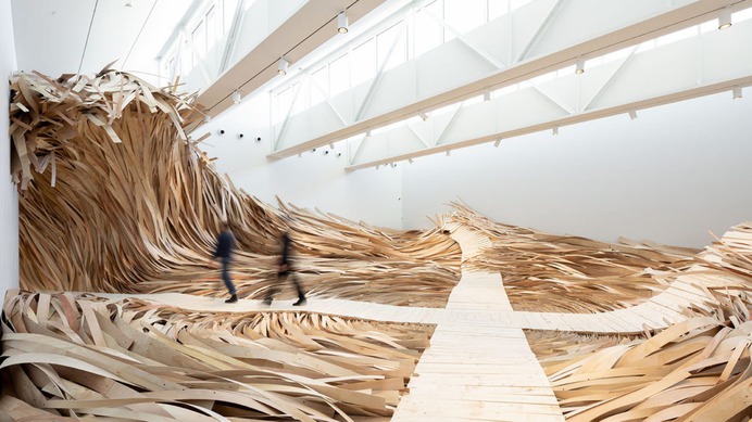 A Massive Wooden Wave Surges From a Gallery Floor in an Installation by Wade Kavanaugh and Stephen B. Nguyen | Colossal
