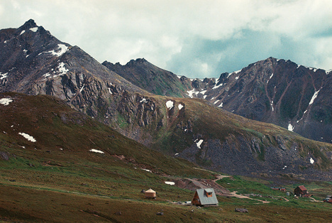cabin porn 05.jpg #cabin #mountain #architecture #cottage