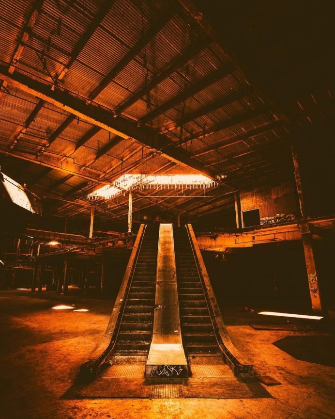 Stunning Urban Instagrams by Brandon Lindley