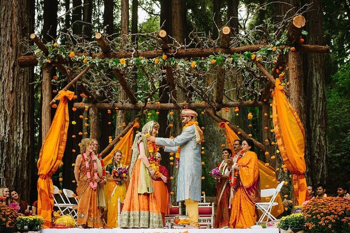 20 Exceptionally Pretty Tree Decoration Ideas for Wedding Decor