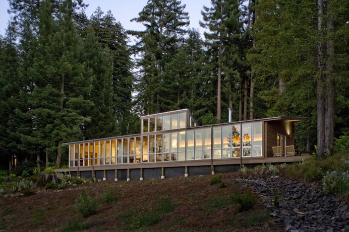 Sebastopol Residence by Turnbull Griffin Haesloop Architects