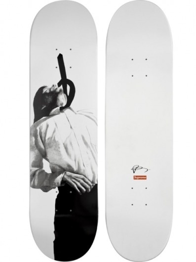 tumblr_lq5kisggEM1qilp74o1_500.png (500×667) #skate #supreme