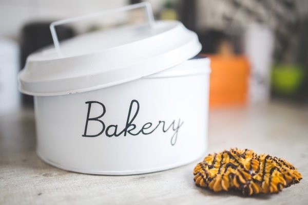 Metal Bakery Container