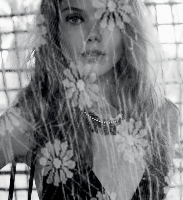 Frida Gustavsson by Mateusz Stankiewicz #fashion #photography #inspiration