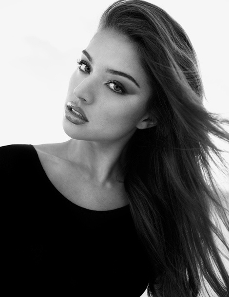Daniela Lopez by Toni Smailagic #fashion #style #girl