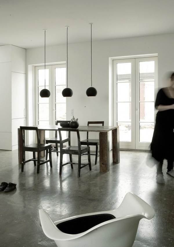 Modern rustic dining room #interior #house #modern #rustic #architecture #studio #art #paintings #artist