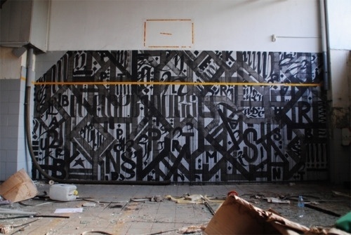 BLAQK #calligraphy #greg #lines #geometry #2012 #blaqk #art #street #papagrigoriou #simek